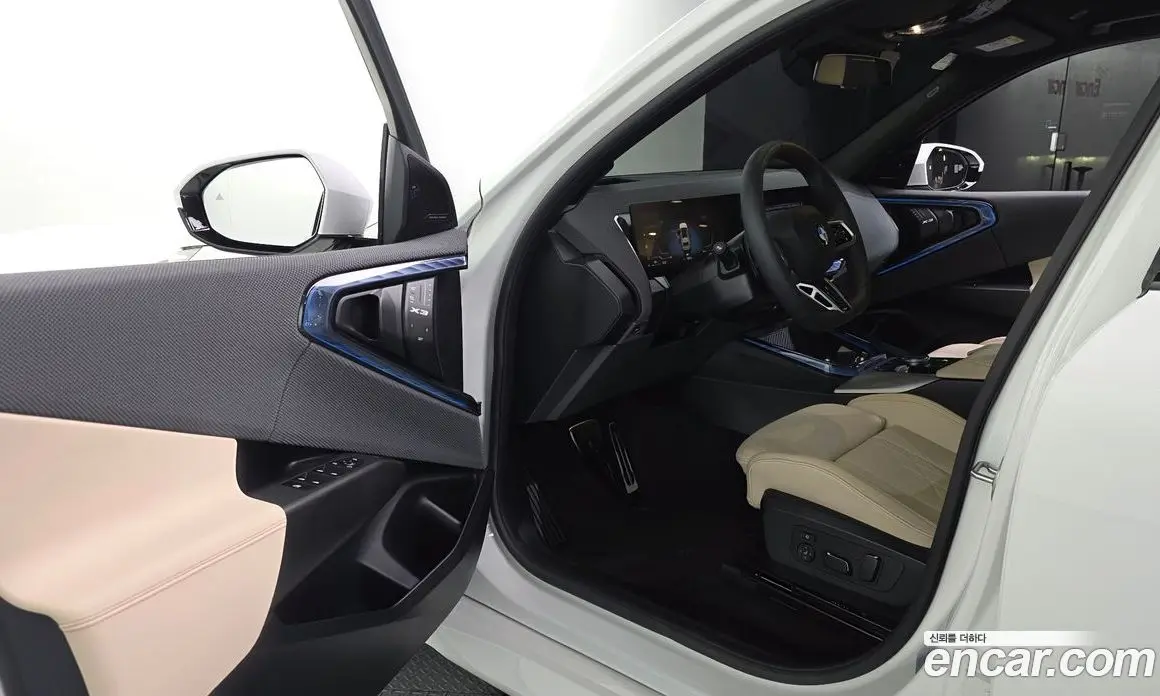 BMW X3 2025 2.0 автомат (гидро), фото 13