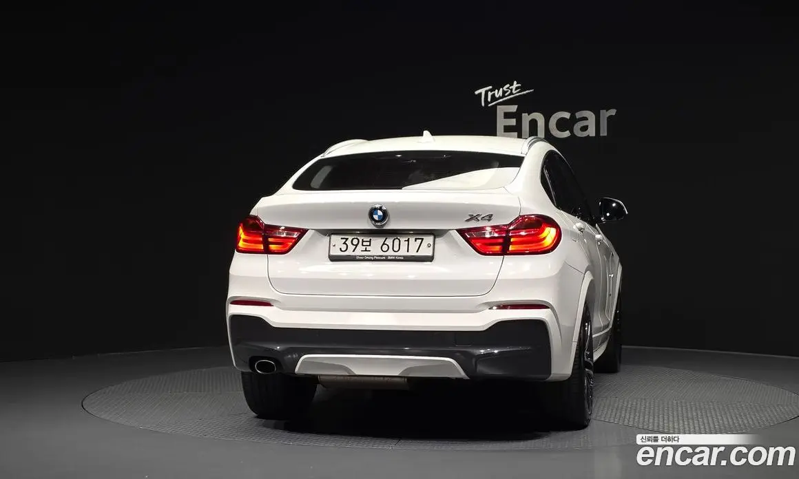BMW X4 2018 2.0 автомат (гидро), фото 4