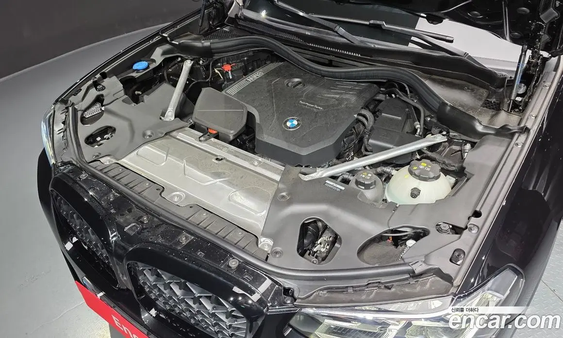 BMW X4 2025 2.0 автомат (гидро), фото 6