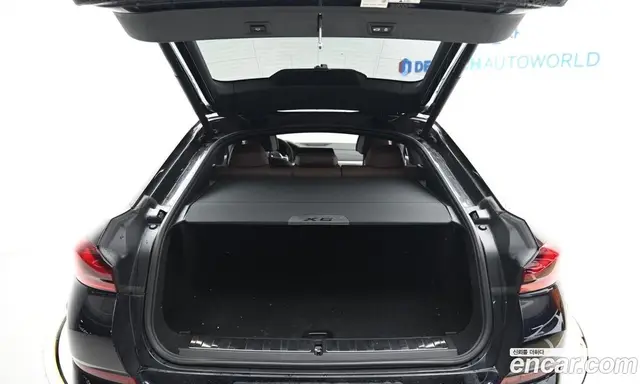 BMW X6 2021 3.0 автомат (гидро), миниатюра 6