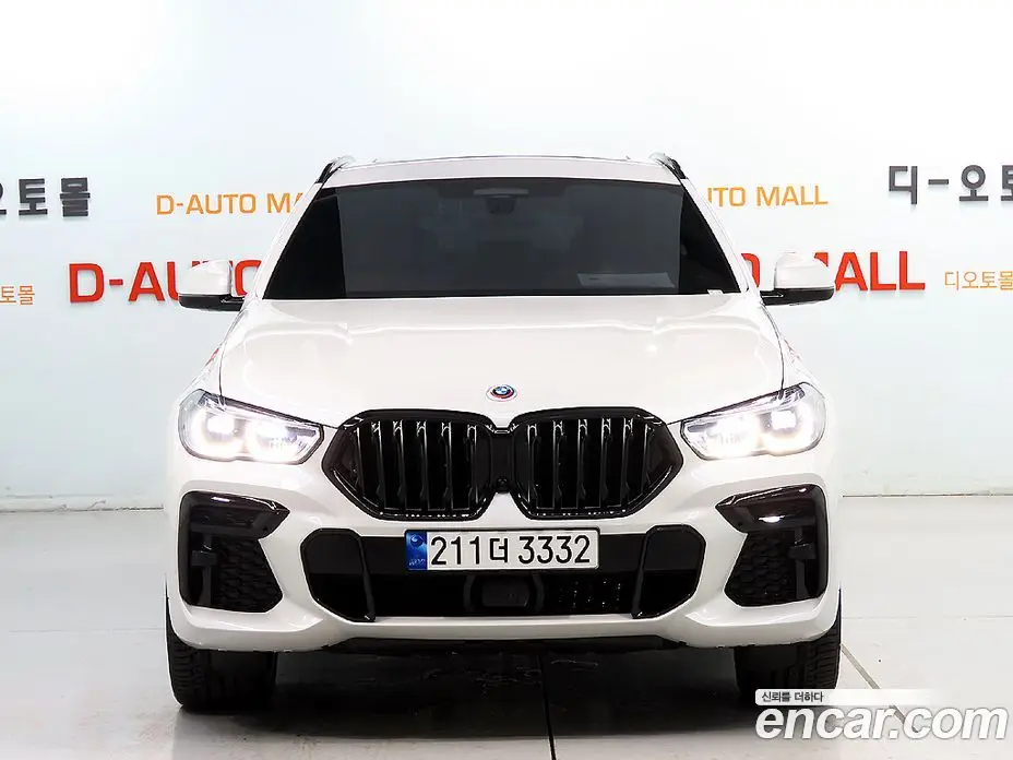 BMW X6 2023 4.4 автомат (гидро), фото 3