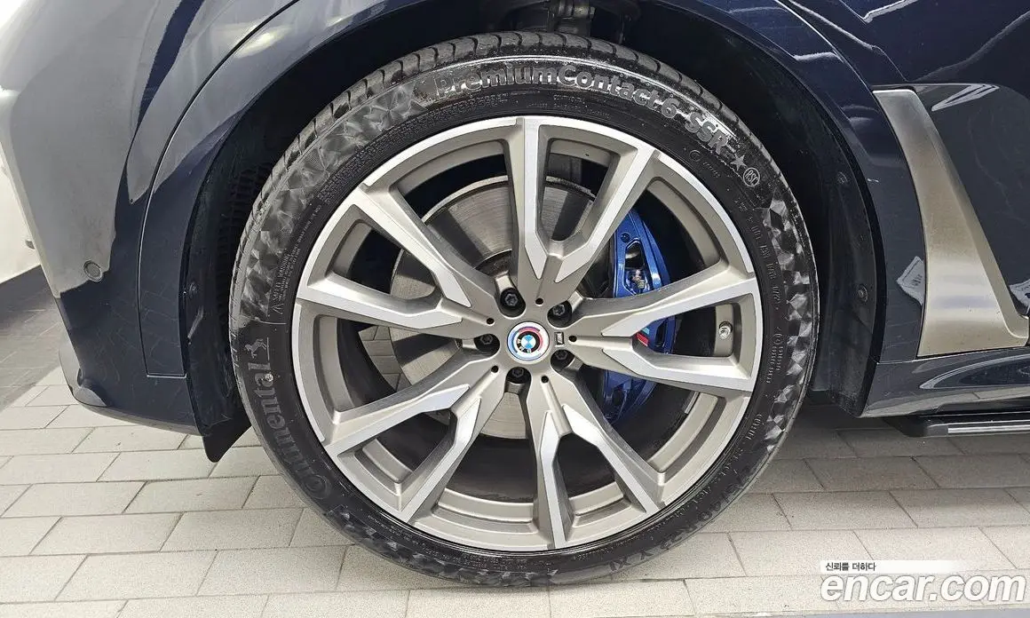 BMW X7 2022 4.4 автомат (гидро), фото 5