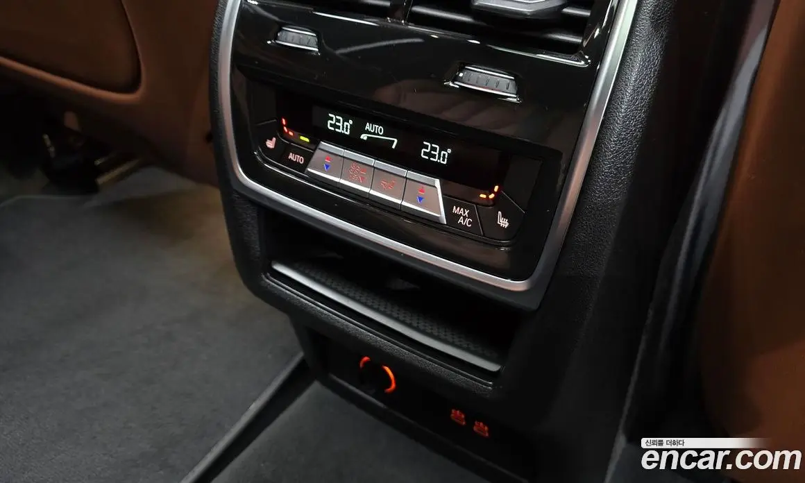 BMW X7 2024 3.0 автомат (гидро), фото 18