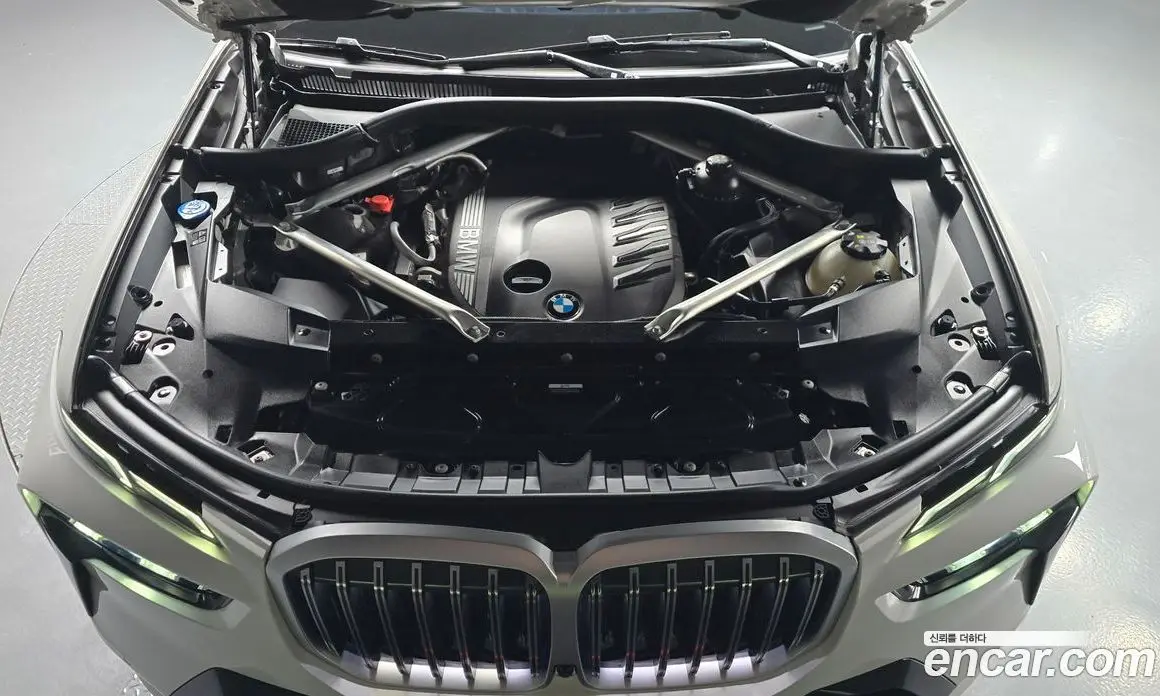 BMW X7 2024 3.0 автомат (гидро), фото 6