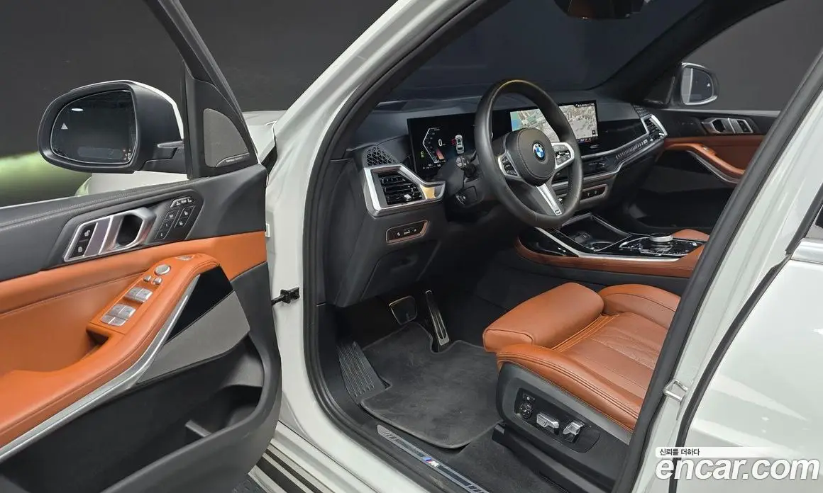 BMW X7 2024 3.0 автомат (гидро), фото 10