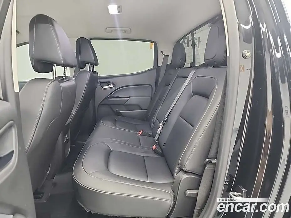 Chevrolet Colorado 2021 3.6 автомат (гидро), фото 12