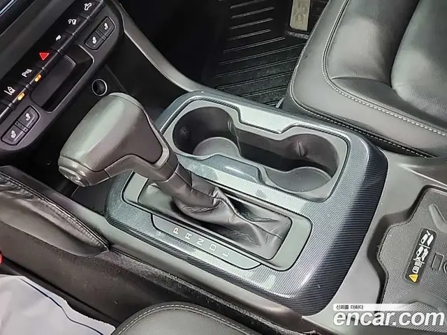 Chevrolet Colorado 2021 3.6 автомат (гидро), миниатюра 8