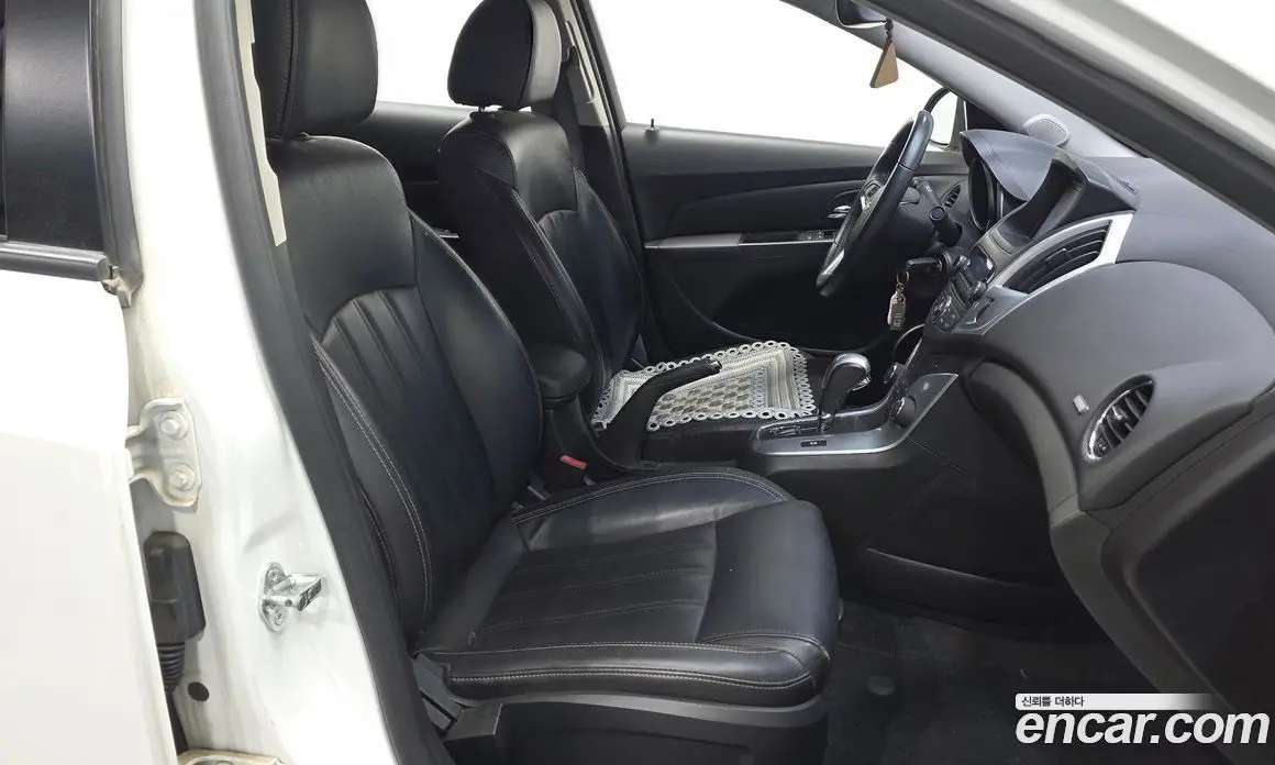 Chevrolet Cruze 2013 1.8 автомат (гидро), фото 12