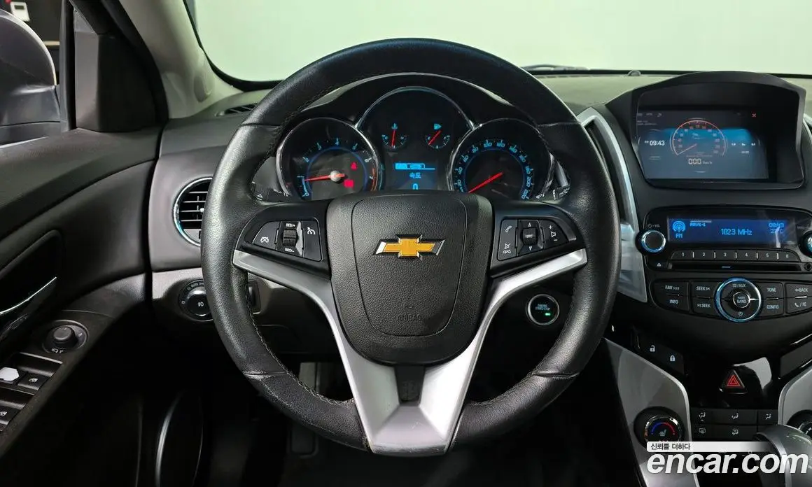 Chevrolet Cruze 2013 1.8 автомат (гидро), фото 13 Chevrolet Cruze 2013 1.8 автомат (гидро), фото 13
