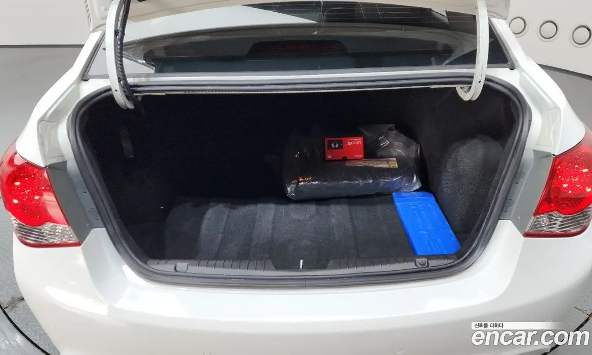 Chevrolet Cruze 2013 2.0 автомат (гидро), фото 24