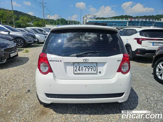 Chevrolet Gentra 2009 1.2 автомат (гидро), миниатюра 4