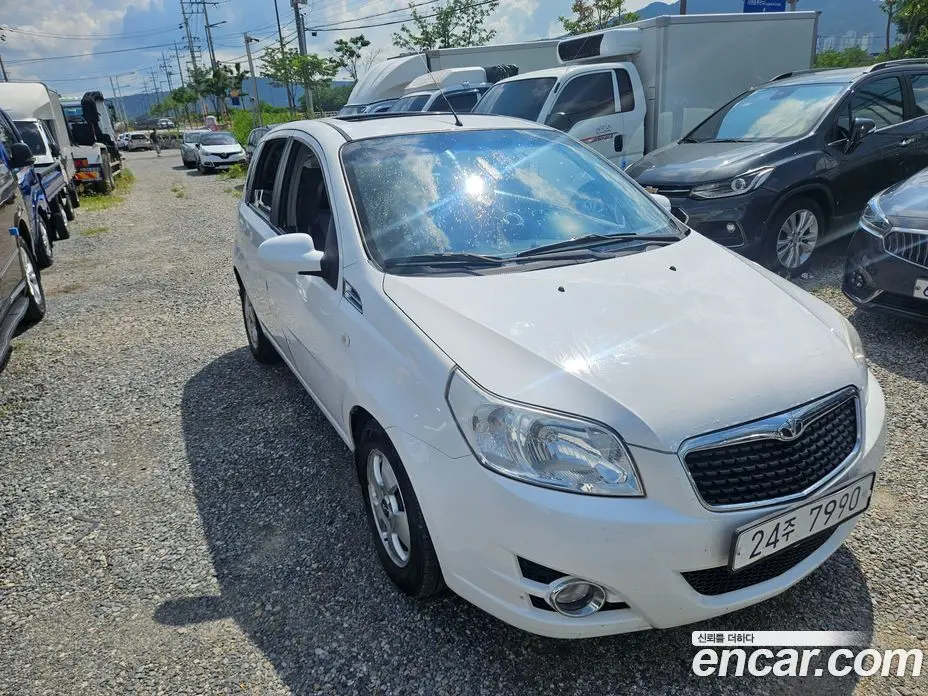 Chevrolet Gentra 2009 1.2 автомат (гидро), фото 6