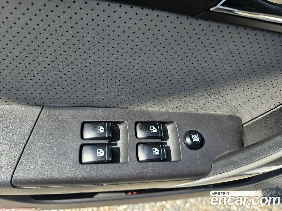 Chevrolet Gentra 2009 1.2 автомат (гидро), фото 9