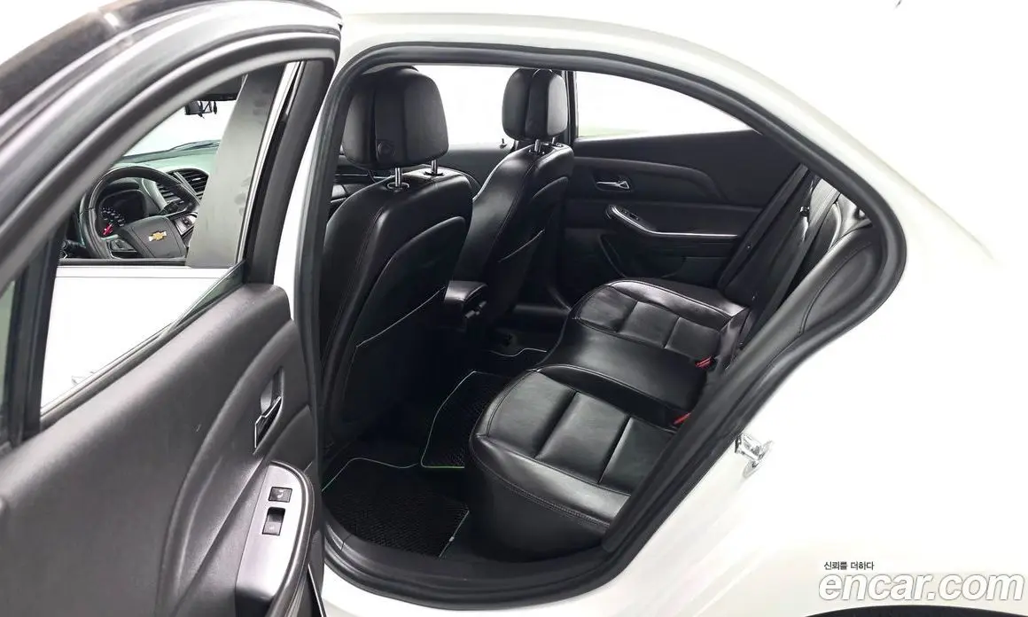 Chevrolet Malibu 2015 2.0 автомат (гидро), фото 12