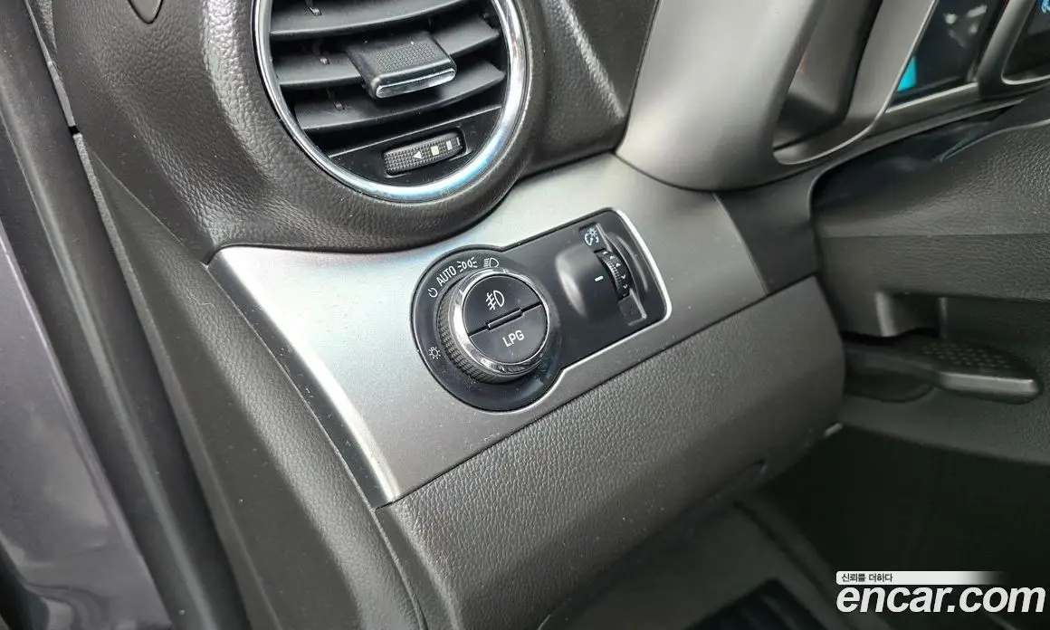 Chevrolet Orlando 2013 2.0 автомат (гидро), фото 24