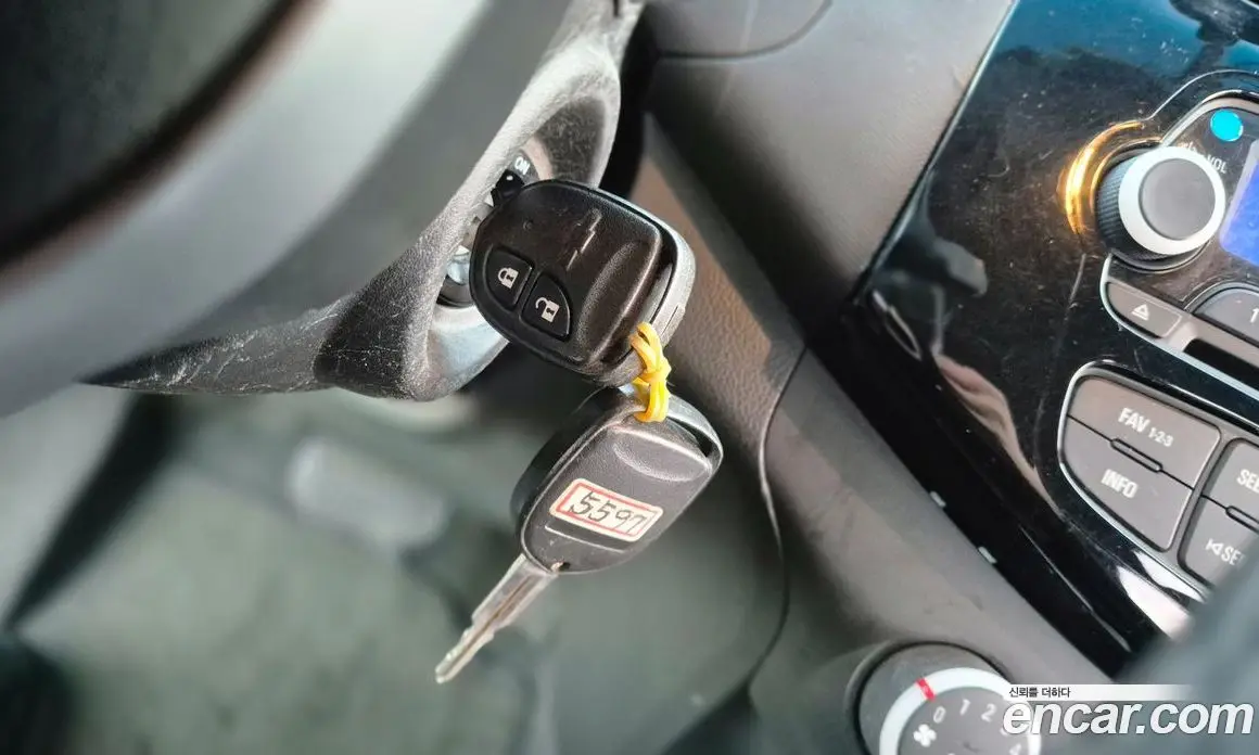 Chevrolet Spark 2013 1.0 автомат (гидро), фото 12