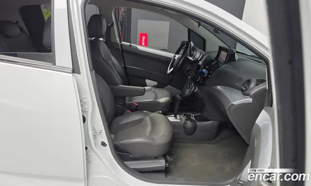 Chevrolet Spark 2014 1.0 автомат (гидро), миниатюра 11
