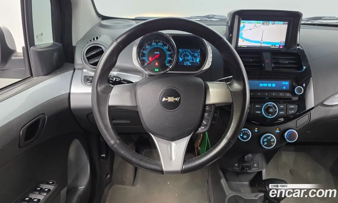 Chevrolet Spark 2014 1.0 автомат (гидро), фото 13