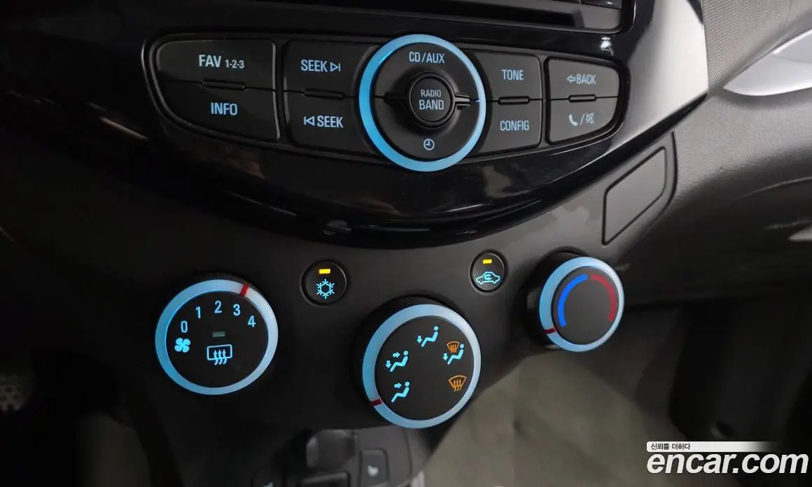 Chevrolet Spark 2014 1.0 автомат (гидро), фото 16
