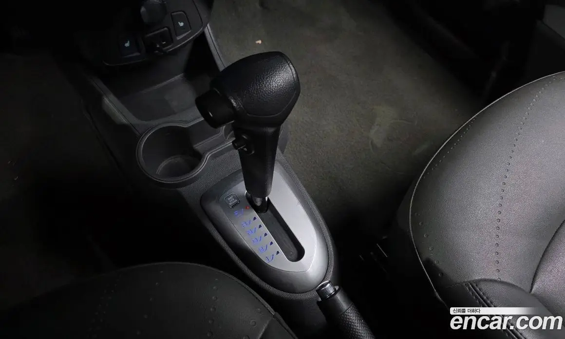 Chevrolet Spark 2014 1.0 автомат (гидро), фото 9