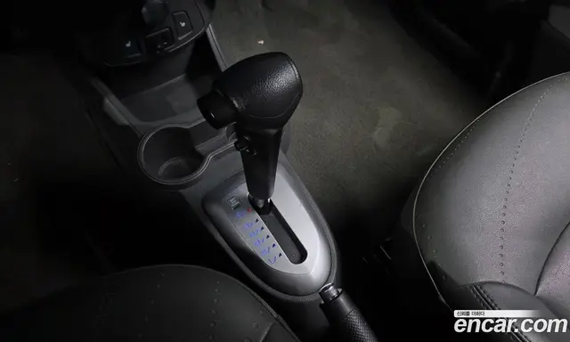 Chevrolet Spark 2014 1.0 автомат (гидро), миниатюра 9