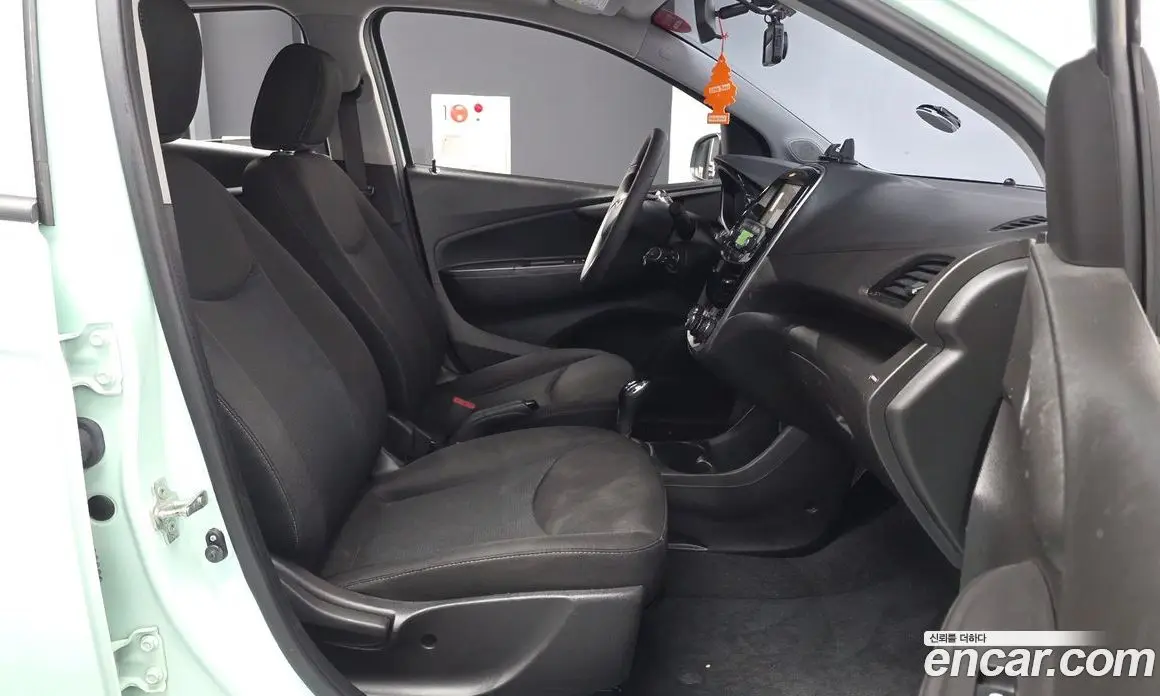 Chevrolet Spark 2017 1.0 автомат (гидро), фото 17