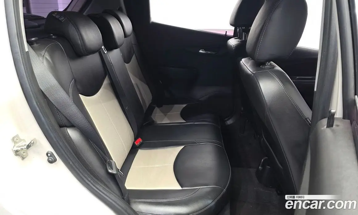 Chevrolet Spark 2017 1.0 автомат (гидро), фото 12
