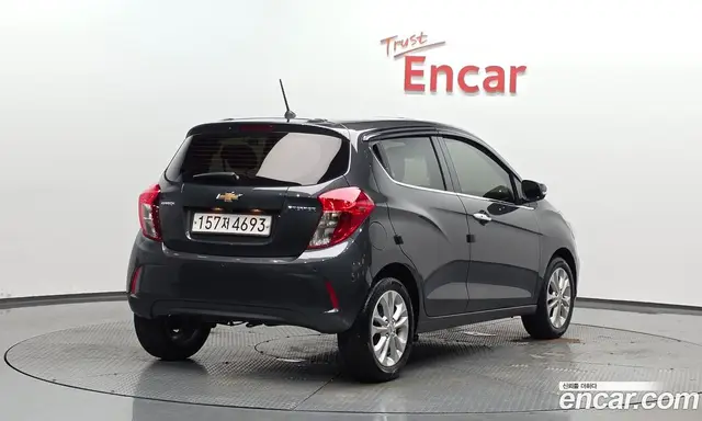 Chevrolet Spark 2019 1.0 автомат (гидро), миниатюра 2
