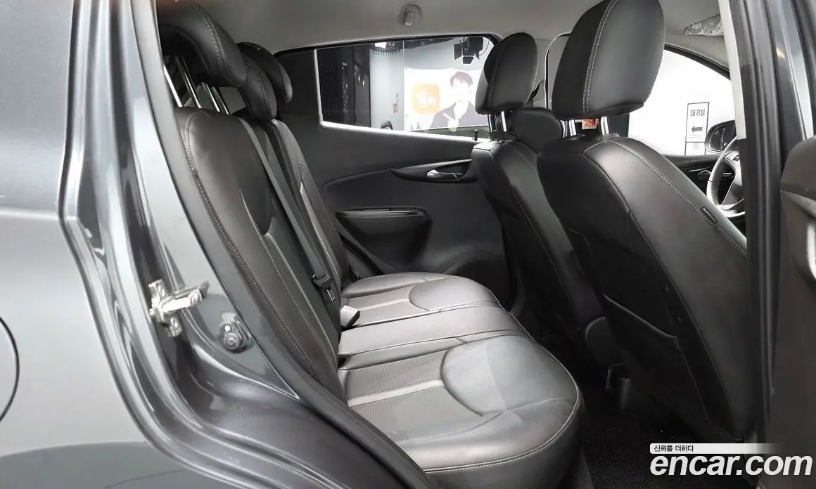 Chevrolet Spark 2019 1.0 автомат (гидро), фото 11