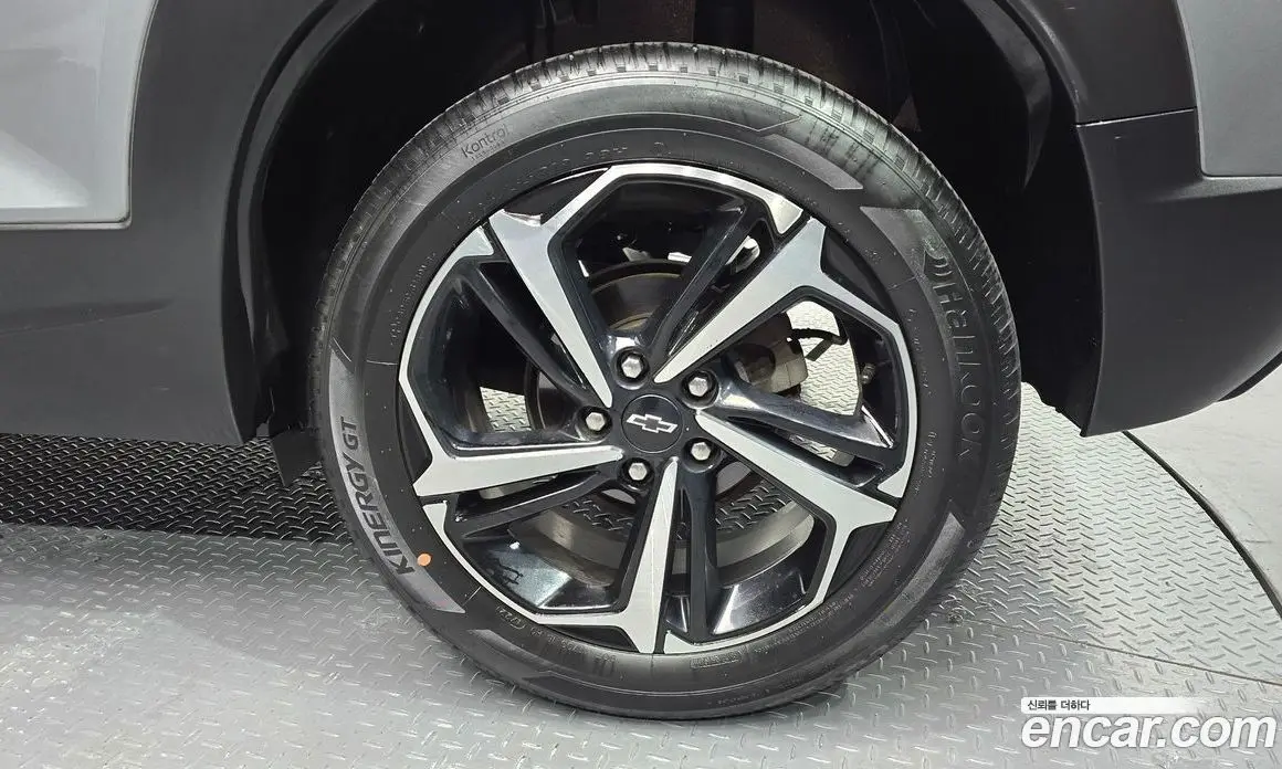Chevrolet TrailBlazer 2022 1.3 автомат (гидро), фото 5