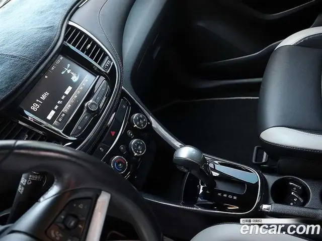 Chevrolet Trax 2018 1.4 автомат (гидро), миниатюра 10