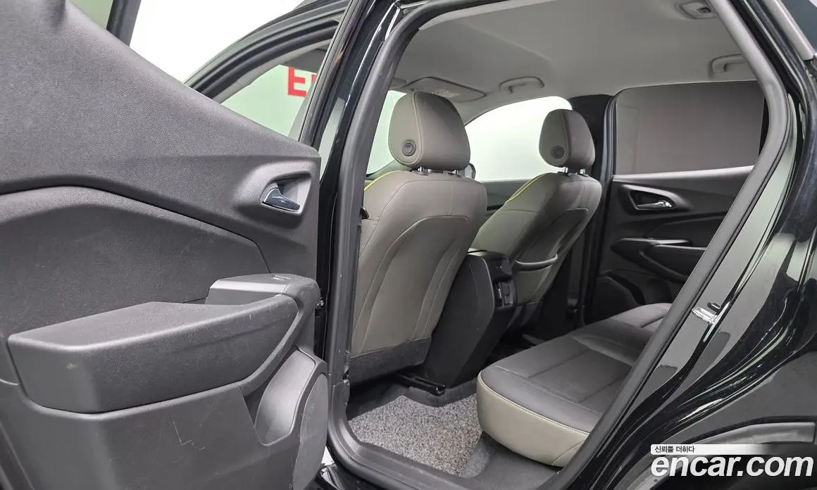 Chevrolet Trax 2023 1.2 автомат (гидро), фото 30