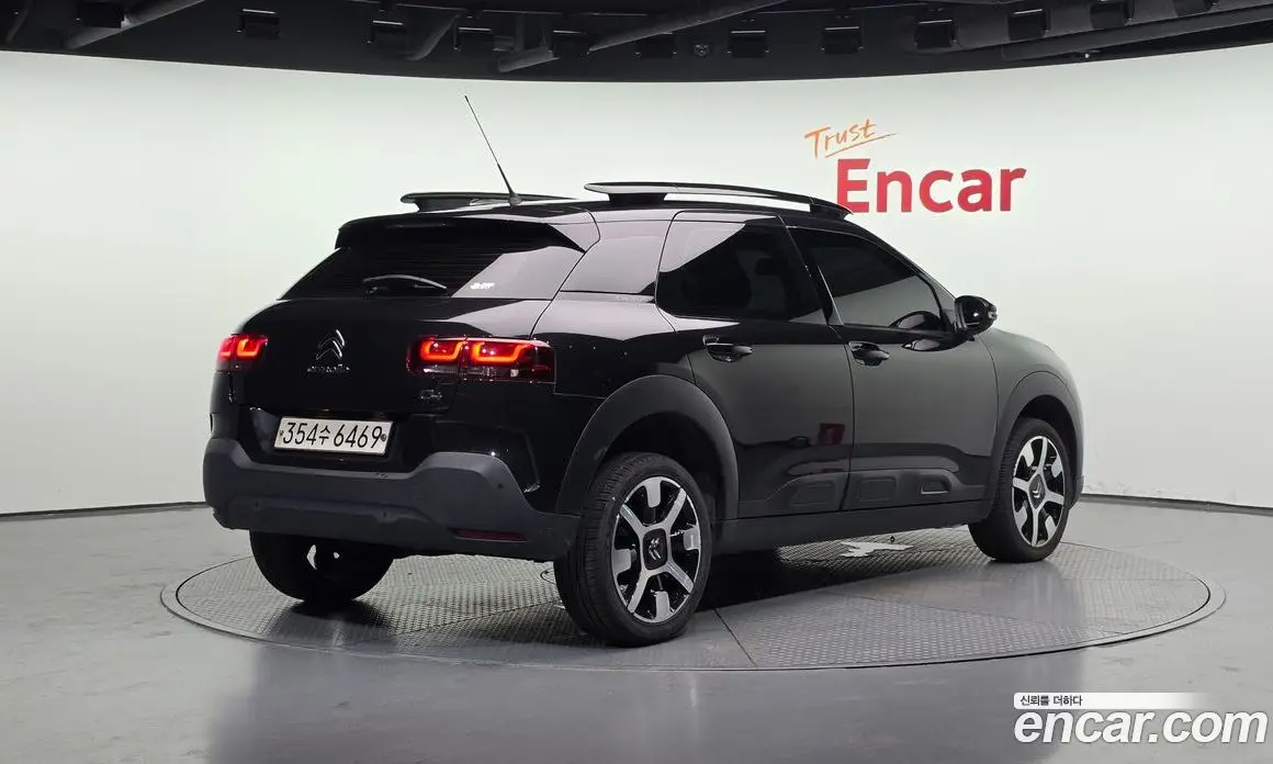 Citroen C4 Cactus 2018 1.6 автомат (гидро), фото 2 Citroen C4 Cactus 2018 1.6 автомат (гидро), фото 2
