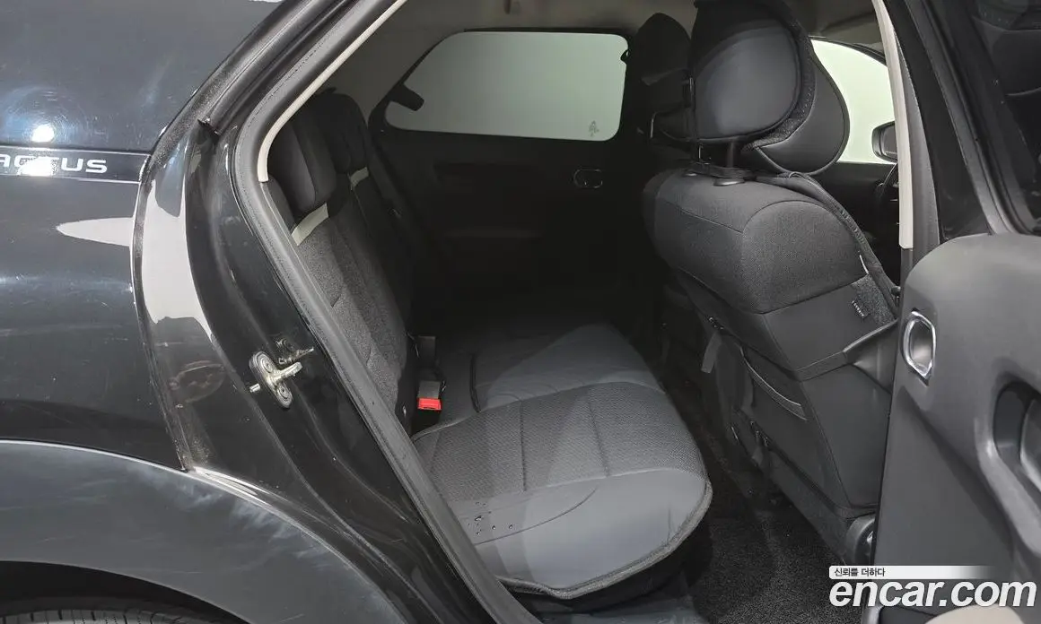 Citroen C4 Cactus 2018 1.6 автомат (гидро), фото 17 Citroen C4 Cactus 2018 1.6 автомат (гидро), фото 17