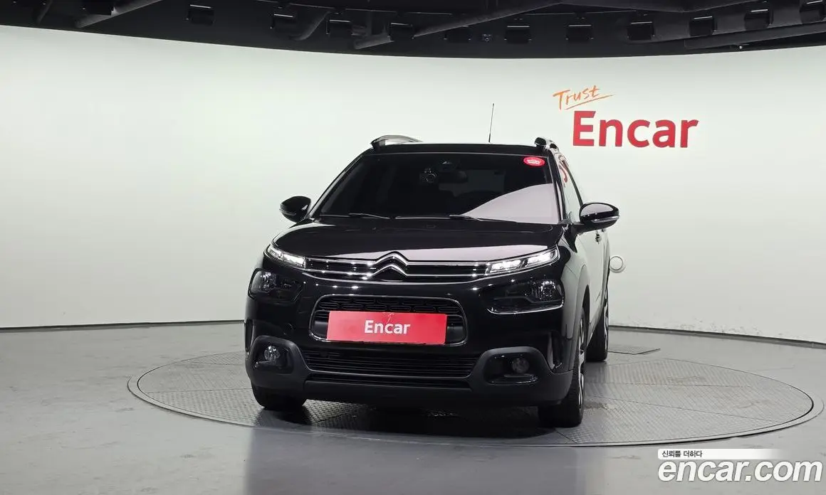 Citroen C4 Cactus 2018 1.6 автомат (гидро), фото 3 Citroen C4 Cactus 2018 1.6 автомат (гидро), фото 3