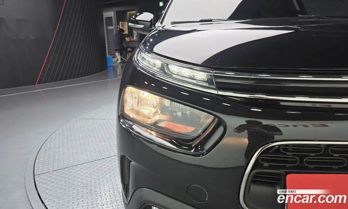 Citroen C4 Cactus 2018 1.6 автомат (гидро), фото 8 Citroen C4 Cactus 2018 1.6 автомат (гидро), фото 8