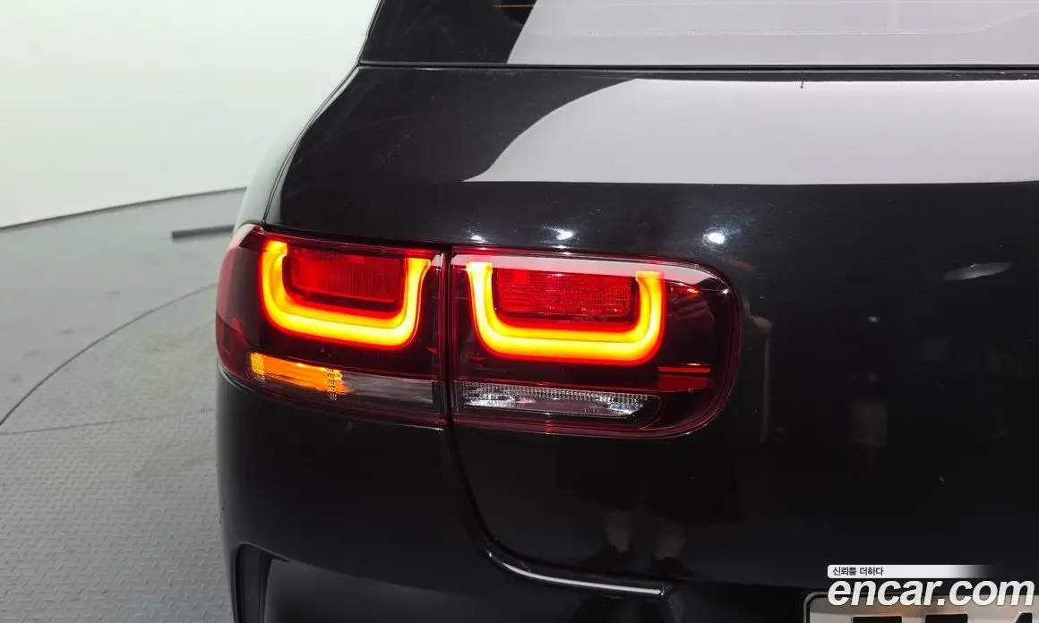 Citroen C4 Cactus 2018 1.6 автомат (гидро), фото 9 Citroen C4 Cactus 2018 1.6 автомат (гидро), фото 9