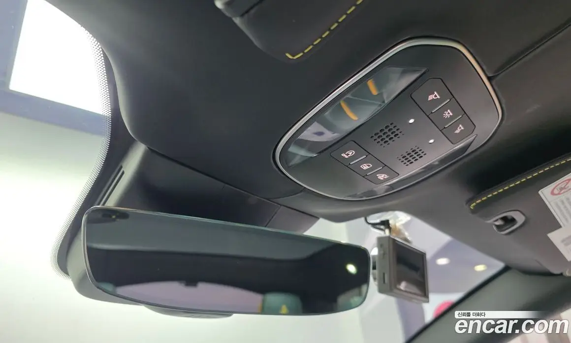 Ferrari GTC4 Lusso 2019 6.3 автомат (гидро), фото 16