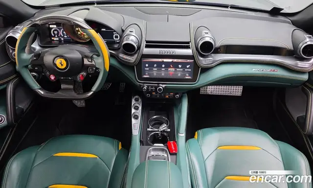 Ferrari GTC4 Lusso 2019 6.3 автомат (гидро), миниатюра 7