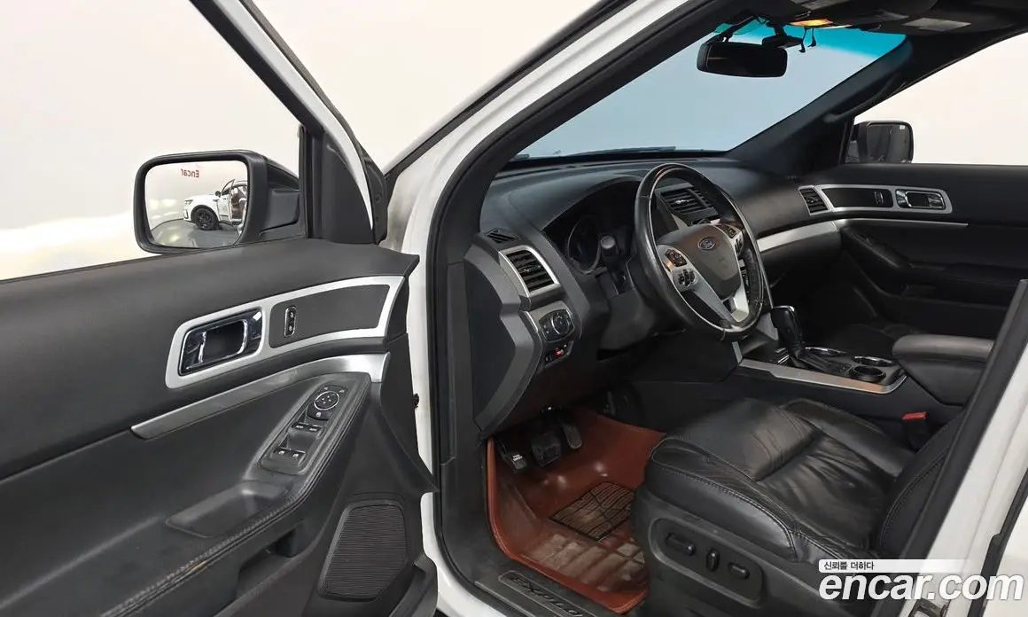 Ford Explorer 2013 2.0 автомат (гидро), фото 10