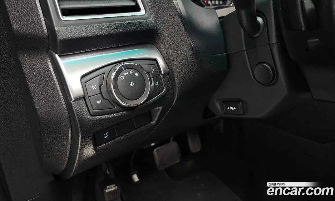 Ford Explorer 2016 2.3 автомат (гидро), фото 18