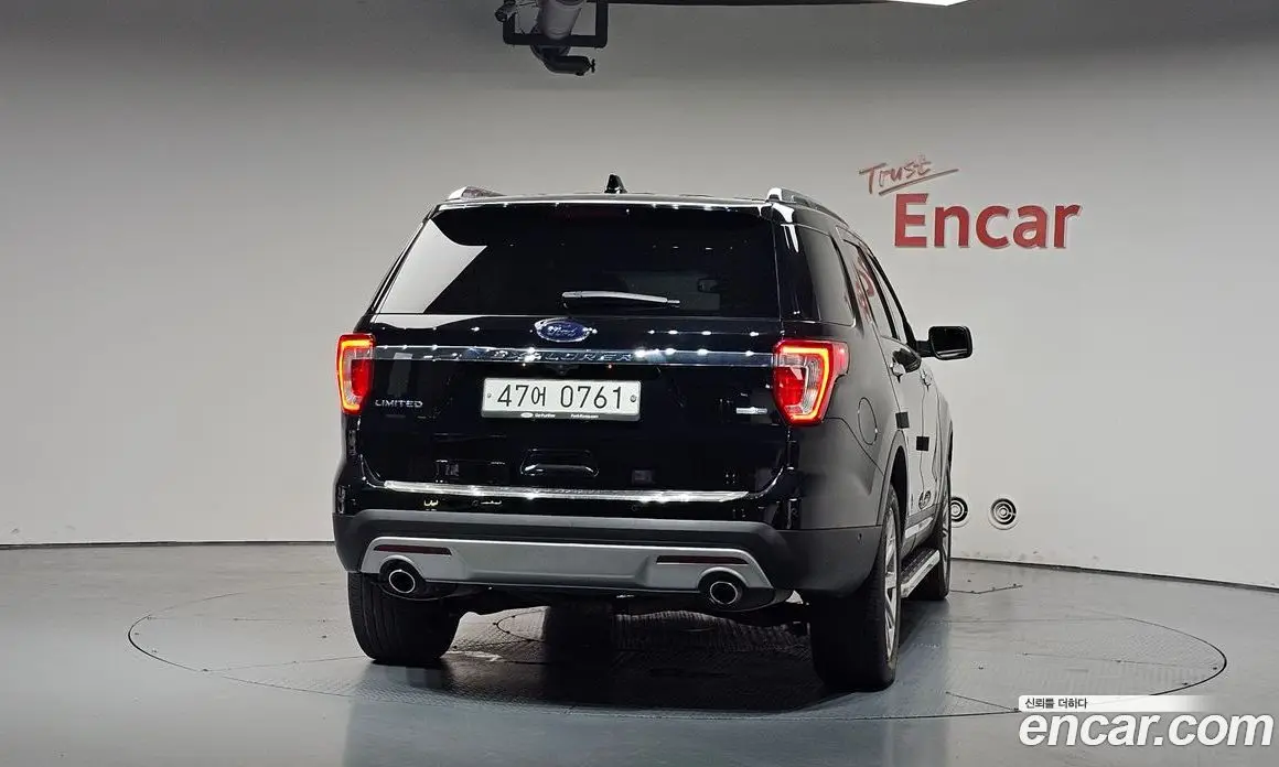Ford Explorer 2016 2.3 автомат (гидро), фото 4