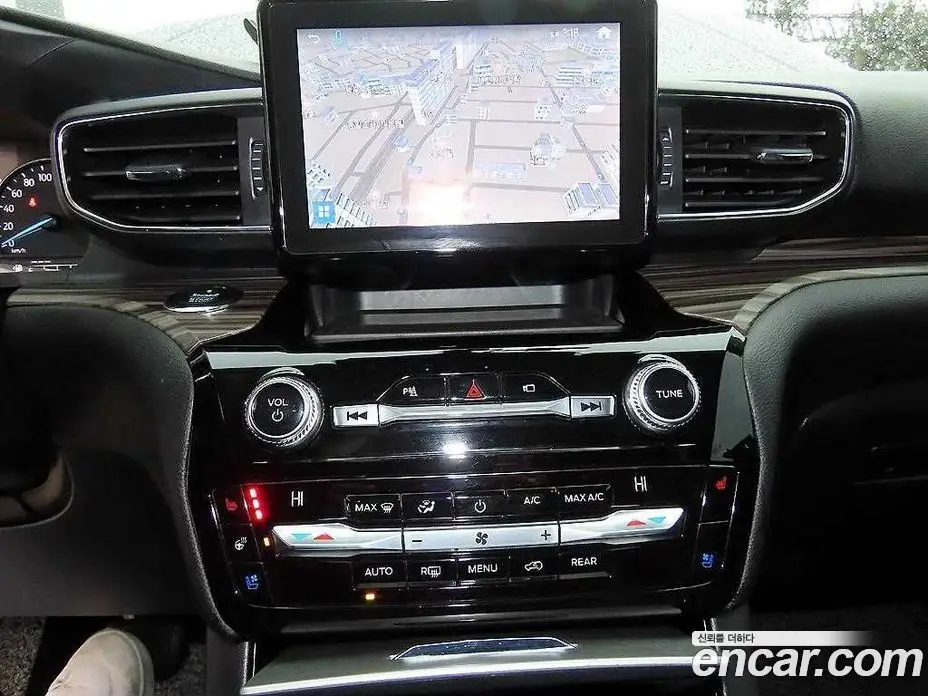 Ford Explorer 2021 2.3 автомат (гидро), фото 13