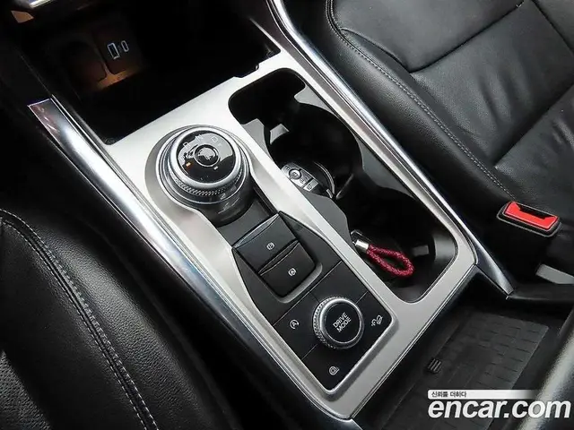 Ford Explorer 2021 2.3 автомат (гидро), миниатюра 10