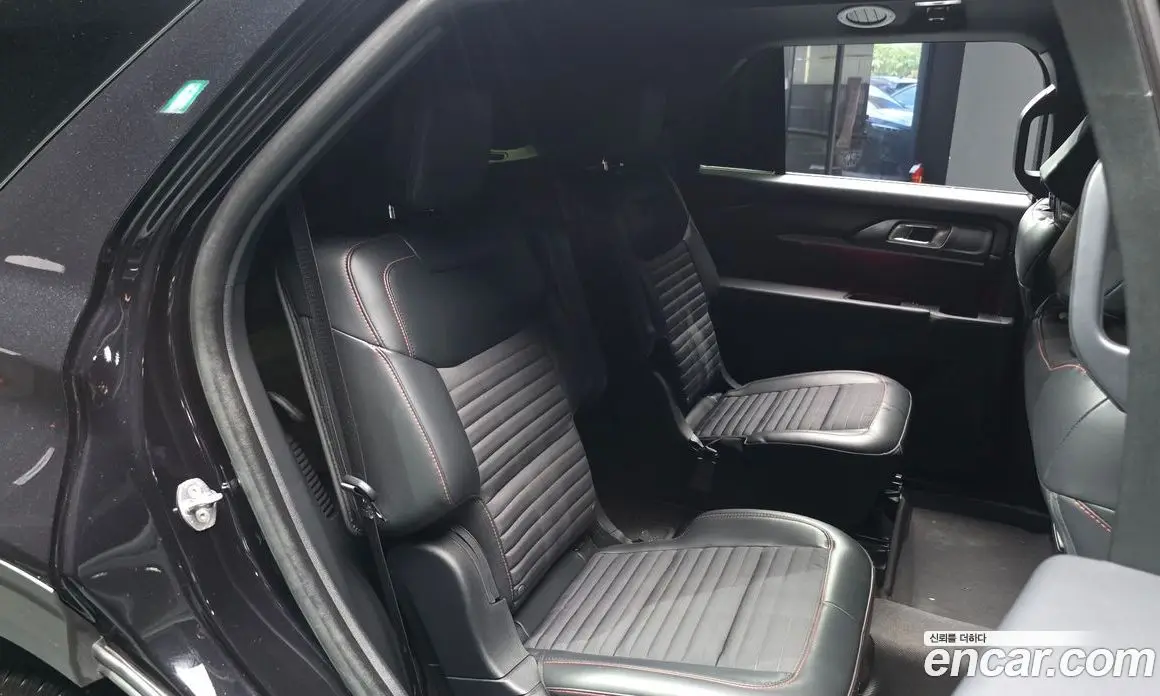 Ford Explorer 2025 2.3 автомат (гидро), фото 32