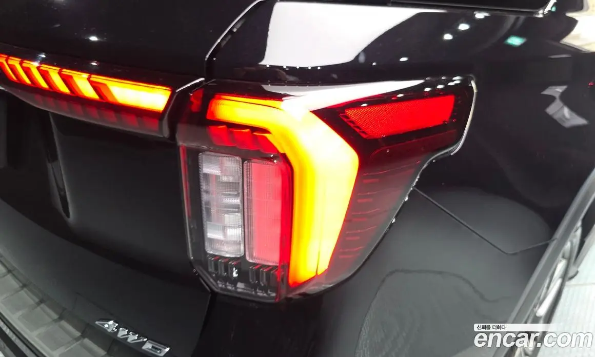 Ford Explorer 2025 2.3 автомат (гидро), фото 9