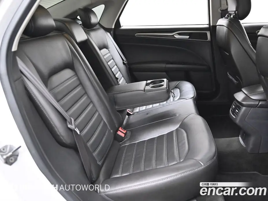 Ford Fusion 2013 2.0 автомат (гидро), фото 12