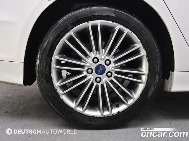 Ford Fusion 2013 2.0 автомат (гидро), миниатюра 5