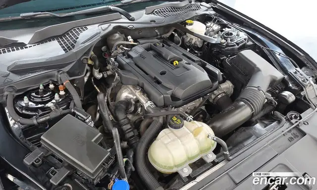Ford Mustang 2020 2.3 автомат (гидро), миниатюра 6