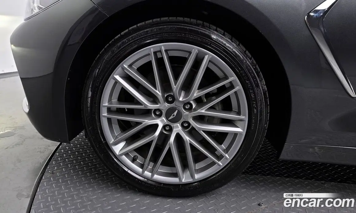 Genesis G70 2019 2.0 автомат (гидро), фото 4